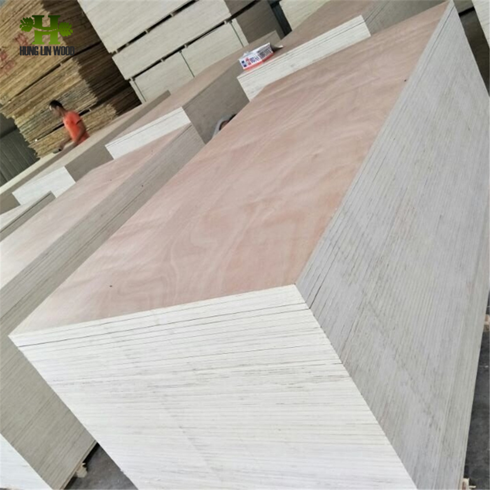 1220*2440mm High Quality Customized Pencil Cendar Wood Venner Commercial Plywood