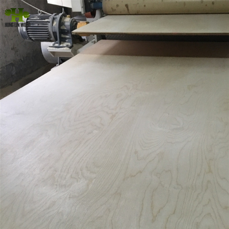 1220*2440mm First Class E0/E1 Grade Natural Birch Wood Veneer Plywood 
