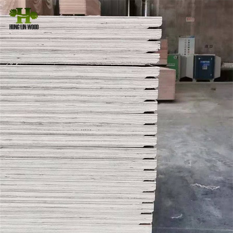 18mm/ 28mm Apiton/ Keruing Container Plywood Flooring